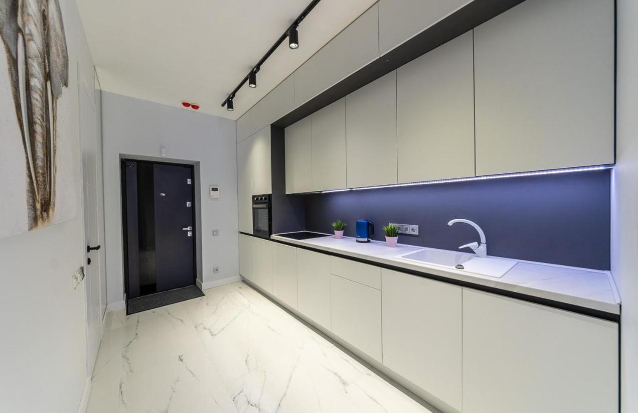 Fashionable Apartments. Smartplaza Metro Minskaya. Obolon Κίεβο Εξωτερικό φωτογραφία