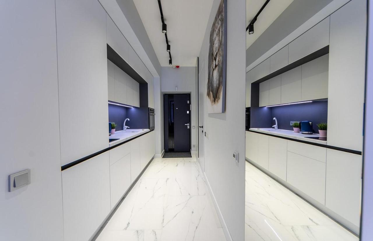 Fashionable Apartments. Smartplaza Metro Minskaya. Obolon Κίεβο Εξωτερικό φωτογραφία